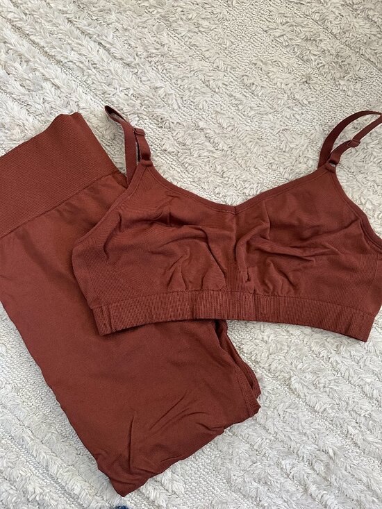 Knix Other - KNIX Activewear Set